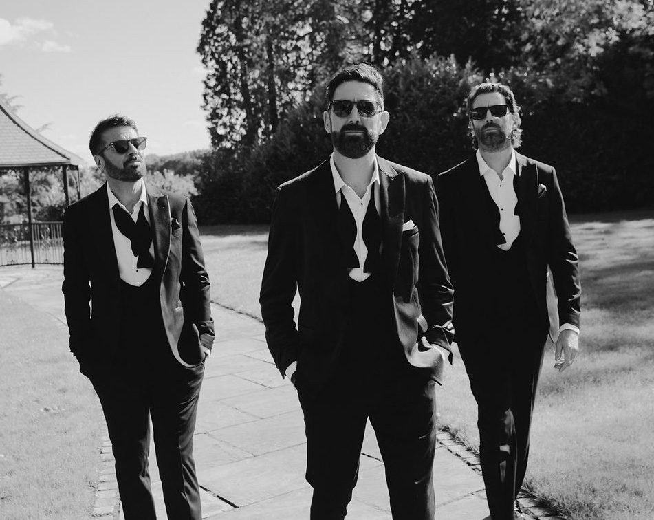 04_ashmore_brothers_photo